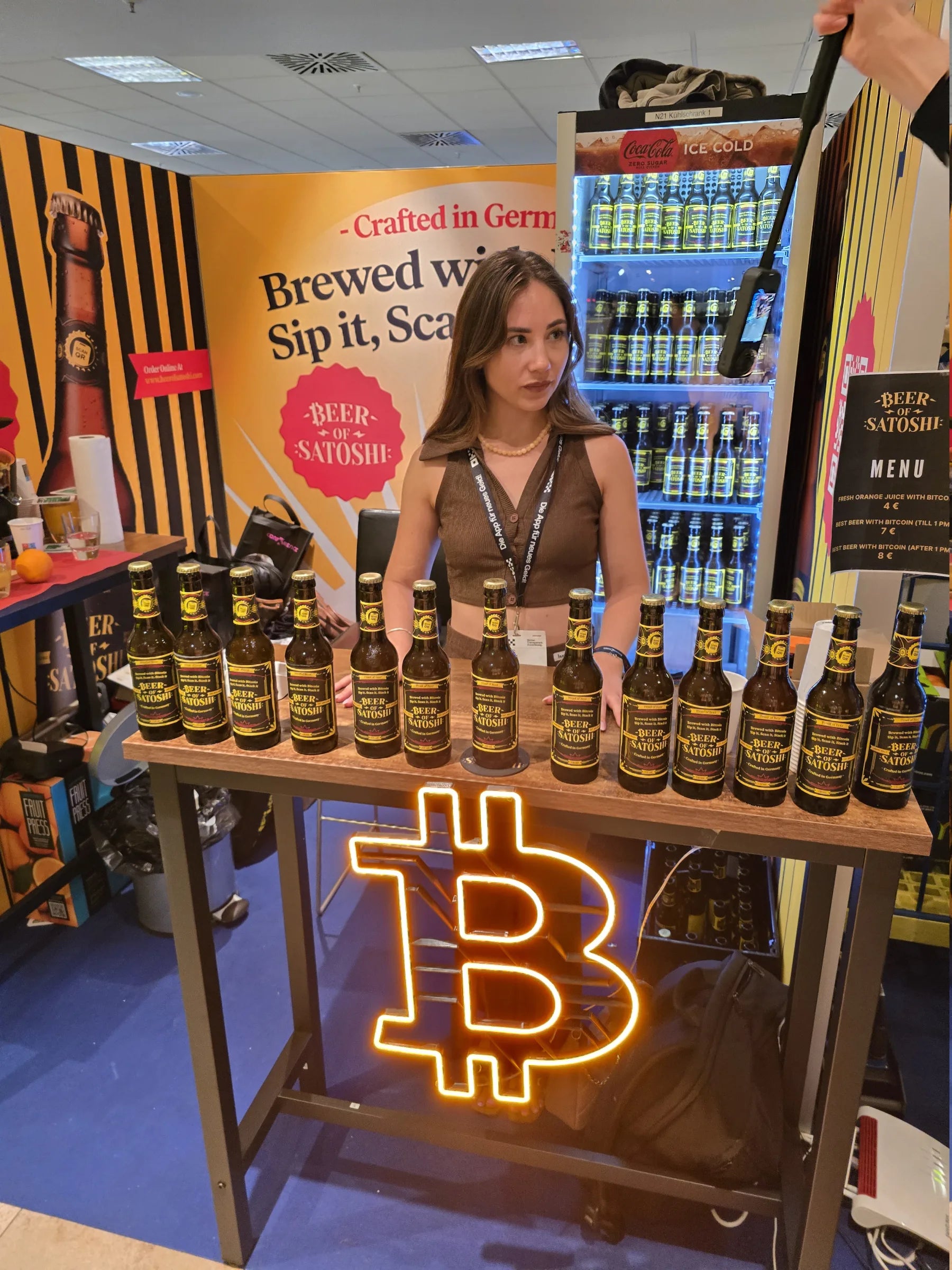 Beer of Satoshi presenting the project at a Bitcoin event